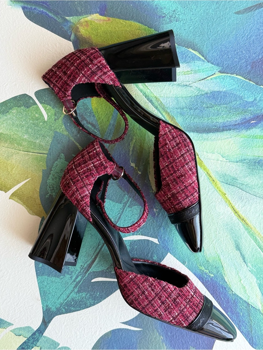 Karl Lagerfeld Pink Tweed Mary Janes with Black Patent pumps heels classic